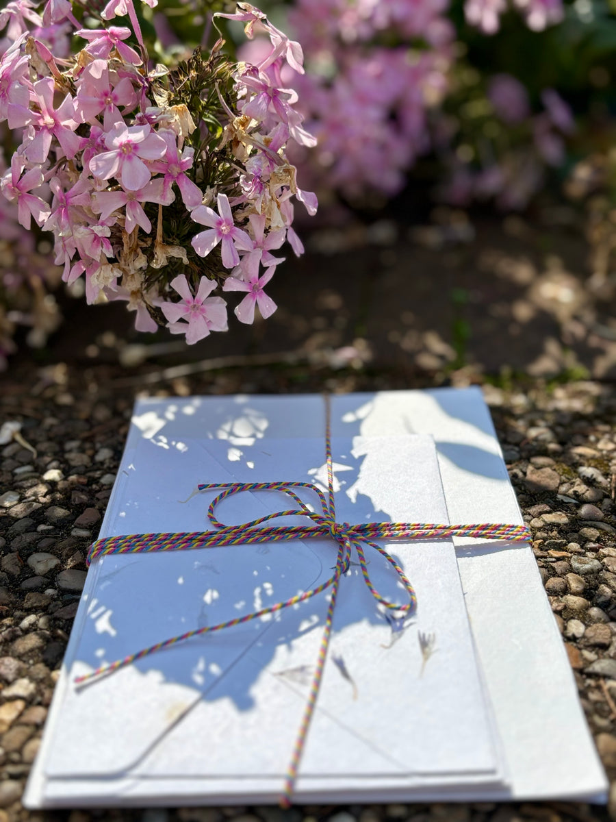 Cornflower cotton rag A5 paper & envelopes – luxury handmade floral stationery set